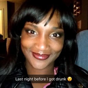 Meet your Posher, Nakia